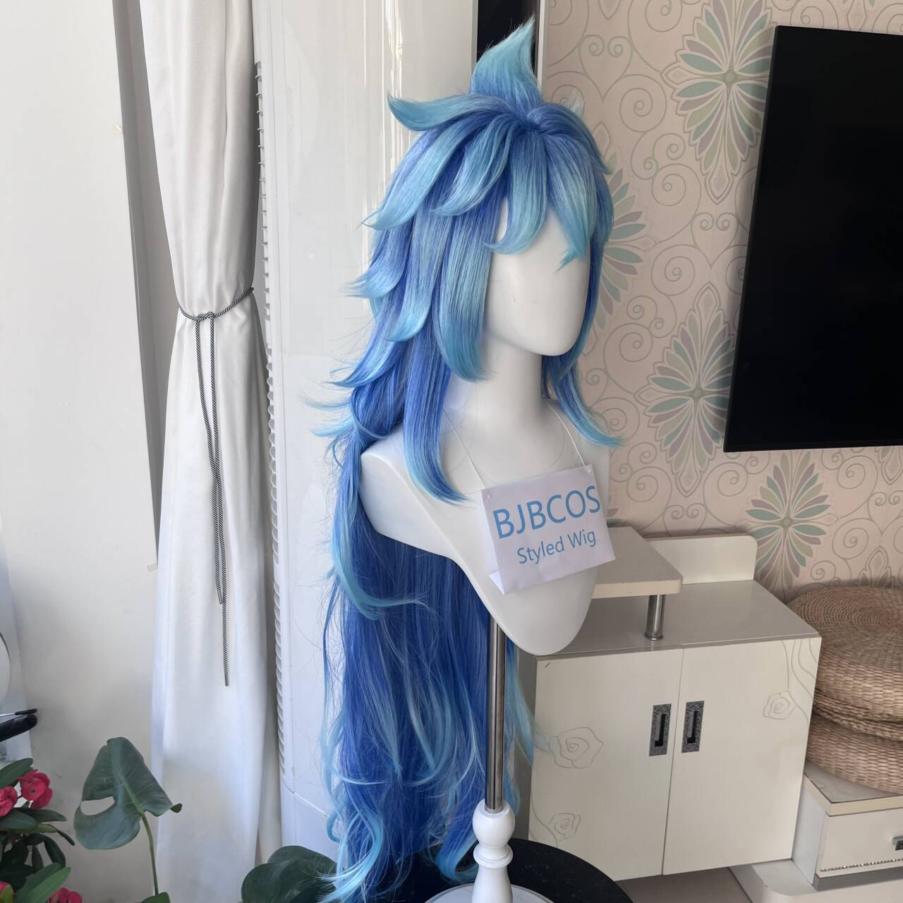 [Styled Wig]Idia Cosplay Wig A - Anime Cosplay Blue Hair review and price